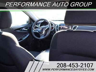 2020 Chevrolet Malibu LT - Photo 7 - Caldwell, ID 83605