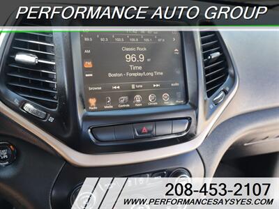 2015 Jeep Cherokee Limited   - Photo 17 - Caldwell, ID 83605