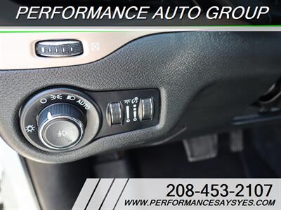 2015 Jeep Cherokee Limited   - Photo 16 - Caldwell, ID 83605