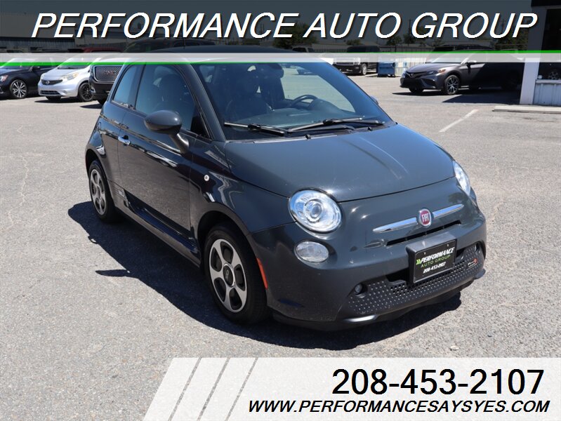 2017 FIAT 500e  