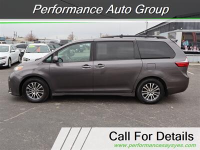 2019 Toyota Sienna XLE 8-Passenger   - Photo 6 - Caldwell, ID 83605