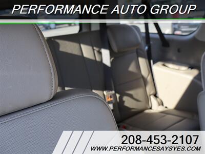 2018 GMC Yukon XL SLT   - Photo 4 - Caldwell, ID 83605