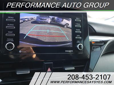 2021 Toyota Camry SE   - Photo 17 - Caldwell, ID 83605