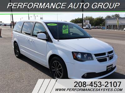 2017 Dodge Grand Caravan GT   - Photo 1 - Caldwell, ID 83605
