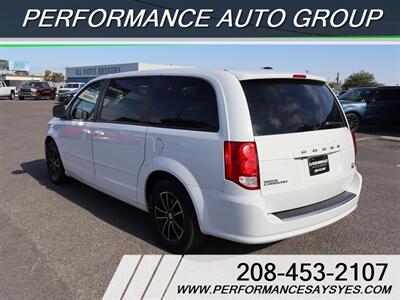 2017 Dodge Grand Caravan GT   - Photo 5 - Caldwell, ID 83605