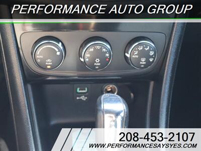 2013 Chrysler 200 Touring   - Photo 23 - Caldwell, ID 83605