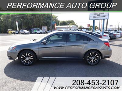 2013 Chrysler 200 Touring   - Photo 6 - Caldwell, ID 83605