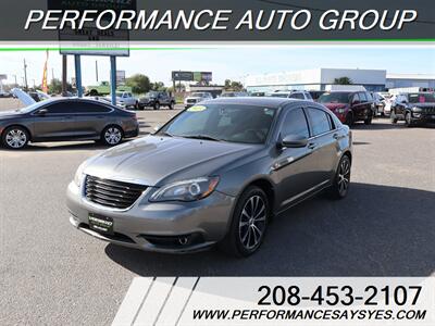 2013 Chrysler 200 Touring   - Photo 7 - Caldwell, ID 83605