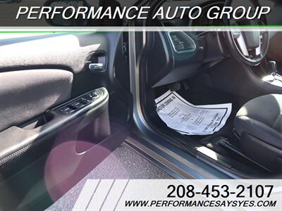 2013 Chrysler 200 Touring   - Photo 9 - Caldwell, ID 83605