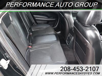 2015 Chrysler 300 C   - Photo 10 - Caldwell, ID 83605