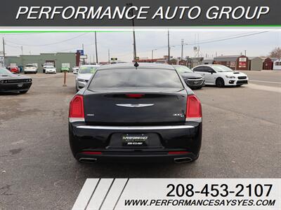 2015 Chrysler 300 C   - Photo 6 - Caldwell, ID 83605
