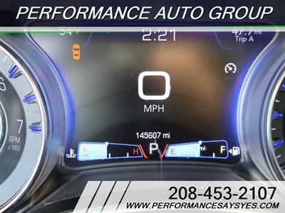 2015 Chrysler 300 C   - Photo 41 - Caldwell, ID 83605