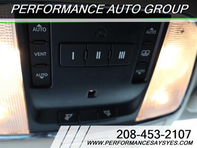 2015 Chrysler 300 C   - Photo 26 - Caldwell, ID 83605