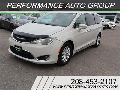 2017 Chrysler Pacifica Touring Plus - Photo 3 - Caldwell, ID 83605