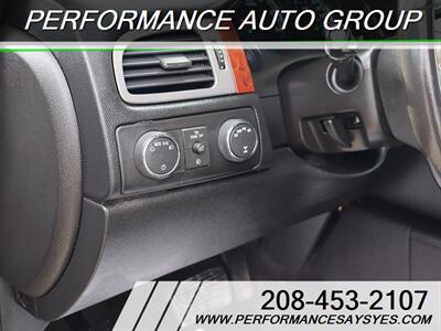 2013 Chevrolet Tahoe LT   - Photo 14 - Caldwell, ID 83605