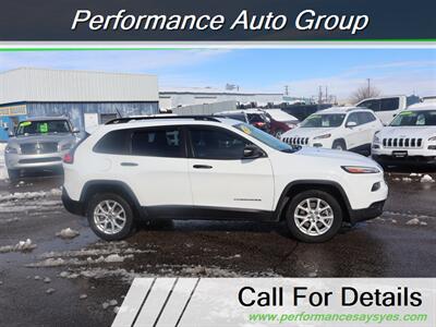 2015 Jeep Cherokee Sport   - Photo 2 - Caldwell, ID 83605