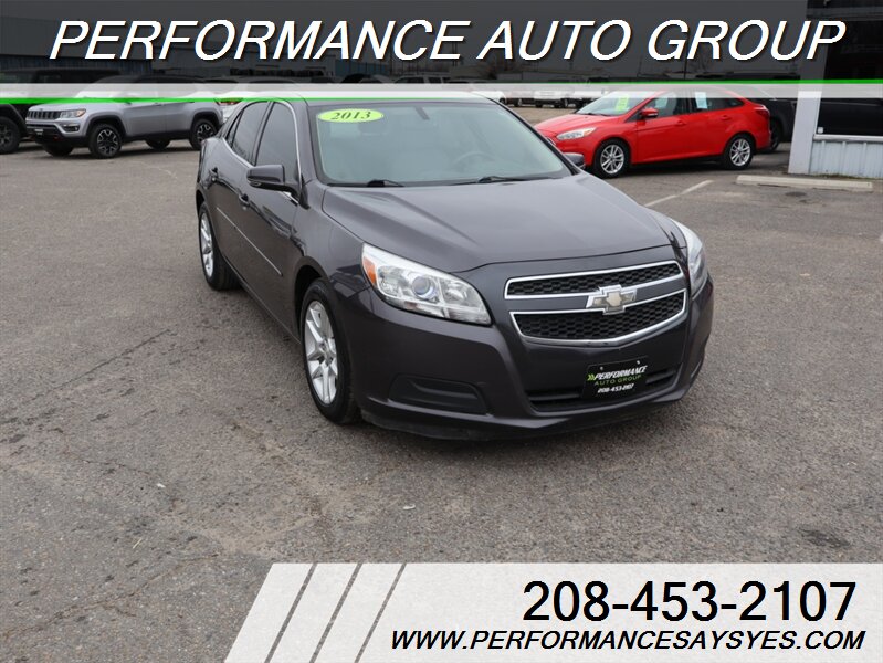 2013 Chevrolet Malibu LT   - Photo 1 - Caldwell, ID 83605