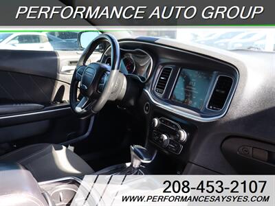 2016 Dodge Charger SXT   - Photo 10 - Caldwell, ID 83605