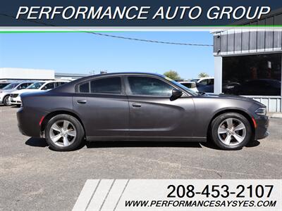2016 Dodge Charger SXT   - Photo 2 - Caldwell, ID 83605