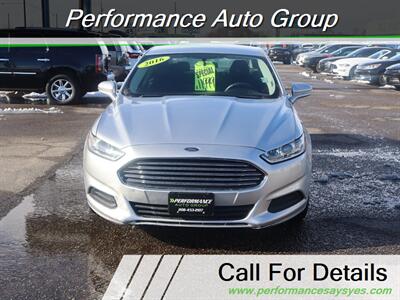 2016 Ford Fusion SE   - Photo 2 - Caldwell, ID 83605