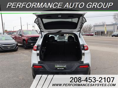 2016 Jeep Cherokee Limited   - Photo 7 - Caldwell, ID 83605