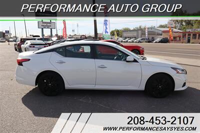2021 Nissan Altima 2.5 SV   - Photo 2 - Caldwell, ID 83605