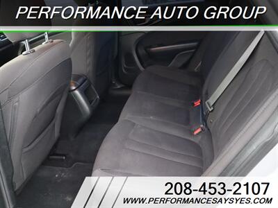 2015 Chrysler 200 Limited - Photo 14 - Caldwell, ID 83605