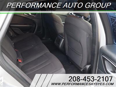 2015 Chrysler 200 Limited - Photo 10 - Caldwell, ID 83605