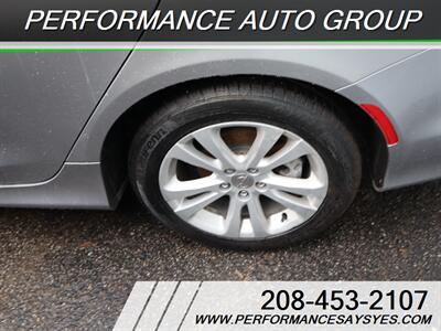 2015 Chrysler 200 Limited - Photo 24 - Caldwell, ID 83605