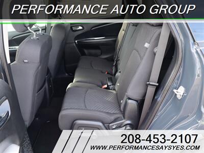 2018 Dodge Journey SXT   - Photo 13 - Caldwell, ID 83605