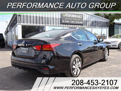 2022 Nissan Altima 2.5 S   - Photo 3 - Caldwell, ID 83605