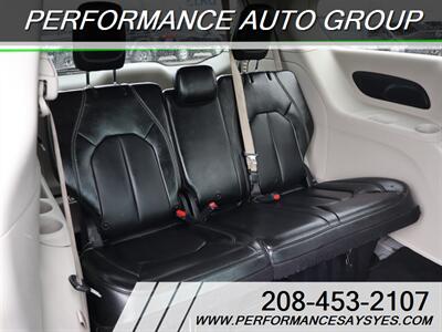 2020 Chrysler Voyager LXi - Photo 11 - Caldwell, ID 83605