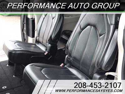 2020 Chrysler Voyager LXi - Photo 13 - Caldwell, ID 83605