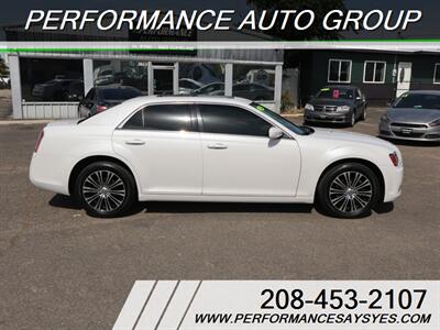 2014 Chrysler 300 S   - Photo 2 - Caldwell, ID 83605