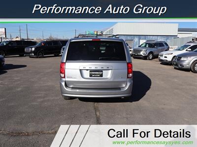 2019 Dodge Gr Caravan SXT   - Photo 4 - Caldwell, ID 83605