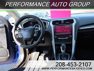 2013 Ford Fusion SE   - Photo 18 - Caldwell, ID 83605