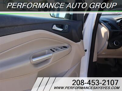 2015 Ford Escape SE   - Photo 9 - Caldwell, ID 83605