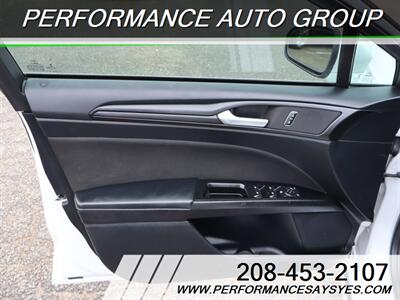 2018 Ford Fusion SE   - Photo 16 - Caldwell, ID 83605