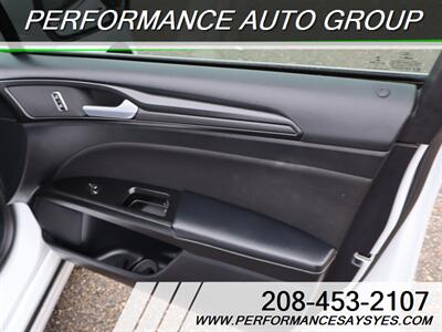 2018 Ford Fusion SE   - Photo 10 - Caldwell, ID 83605