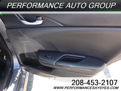 2020 Honda Civic Sport   - Photo 16 - Caldwell, ID 83605