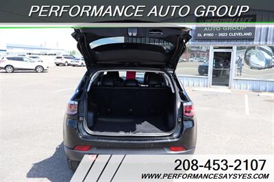 2021 Jeep Compass Trailhawk   - Photo 8 - Caldwell, ID 83605