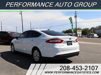 2014 Ford Fusion S   - Photo 5 - Caldwell, ID 83605