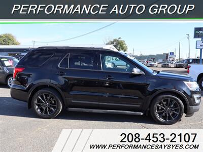 2017 Ford Explorer XLT   - Photo 2 - Caldwell, ID 83605