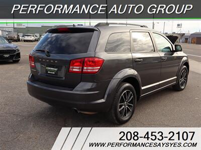 2018 Dodge Journey SE   - Photo 3 - Caldwell, ID 83605