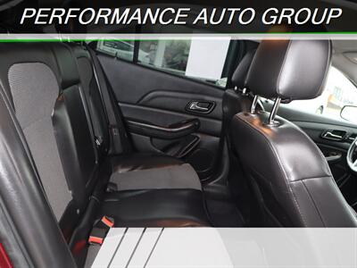 2015 Chevrolet Malibu LT - Photo 2 - Caldwell, ID 83605