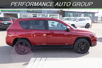 2017 Jeep Compass Sport   - Photo 2 - Caldwell, ID 83605