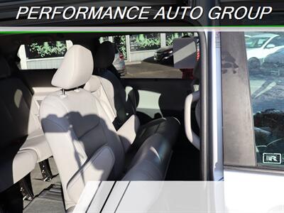 2017 Toyota Sienna XLE 8-Passenger - Photo 11 - Caldwell, ID 83605