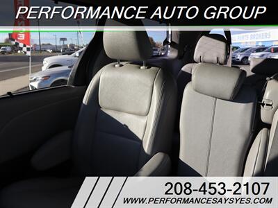 2017 Toyota Sienna XLE 8-Passenger - Photo 22 - Caldwell, ID 83605