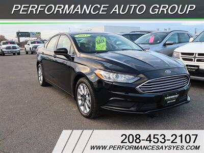 2017 Ford Fusion SE   - Photo 1 - Caldwell, ID 83605
