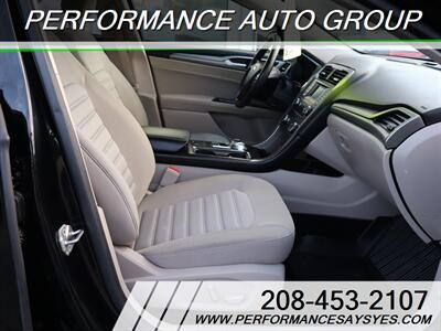 2017 Ford Fusion SE   - Photo 19 - Caldwell, ID 83605